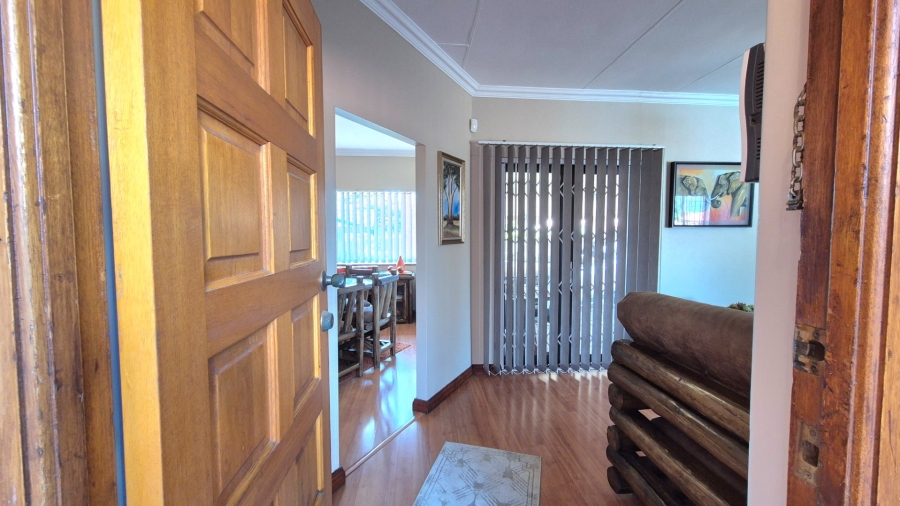 3 Bedroom Property for Sale in Roodia Free State